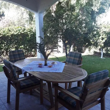 παραθαλάσσια για διαμονή έως δύο οικογενειών * Αμαλιάδα