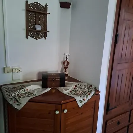 παραθαλάσσια για διαμονή έως δύο οικογενειών *