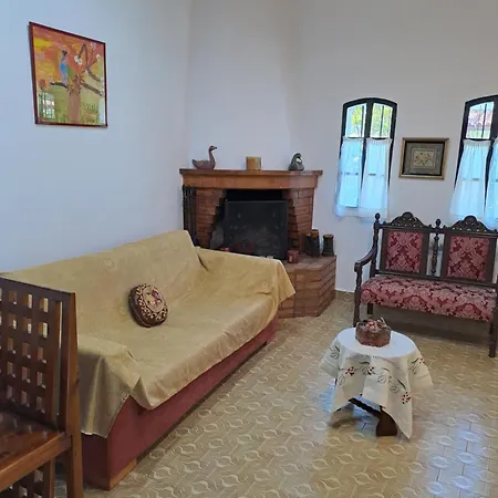 Villa Anesis-παραθαλάσσια Amaliada