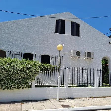 Anesis-παραθαλάσσια Willa