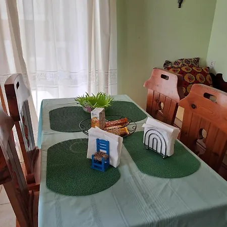 παραθαλάσσια για διαμονή έως δύο οικογενειών Αμαλιάδα